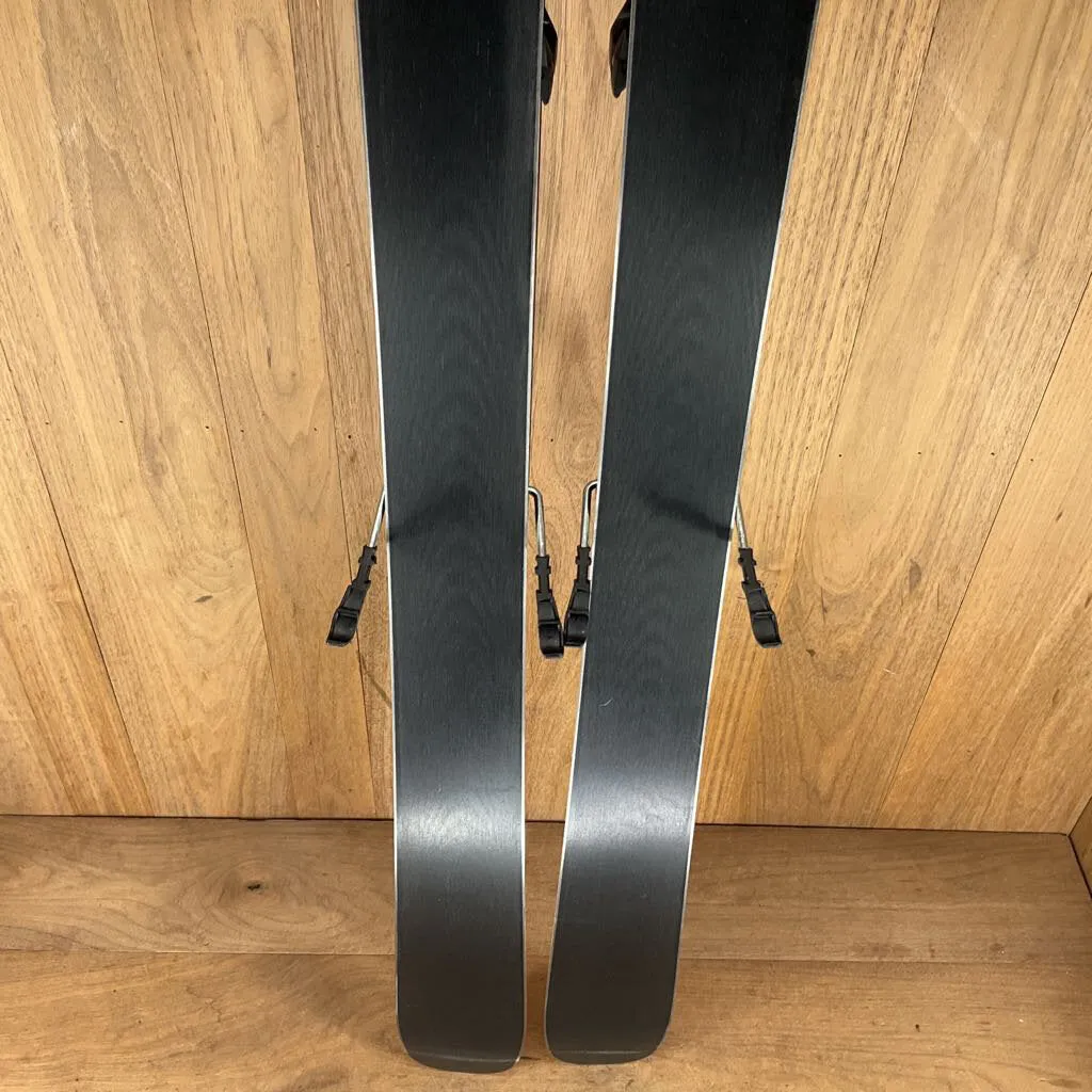 2023 Volkl Yumi 80 w/ Marker Squire 11 Demo Bindings