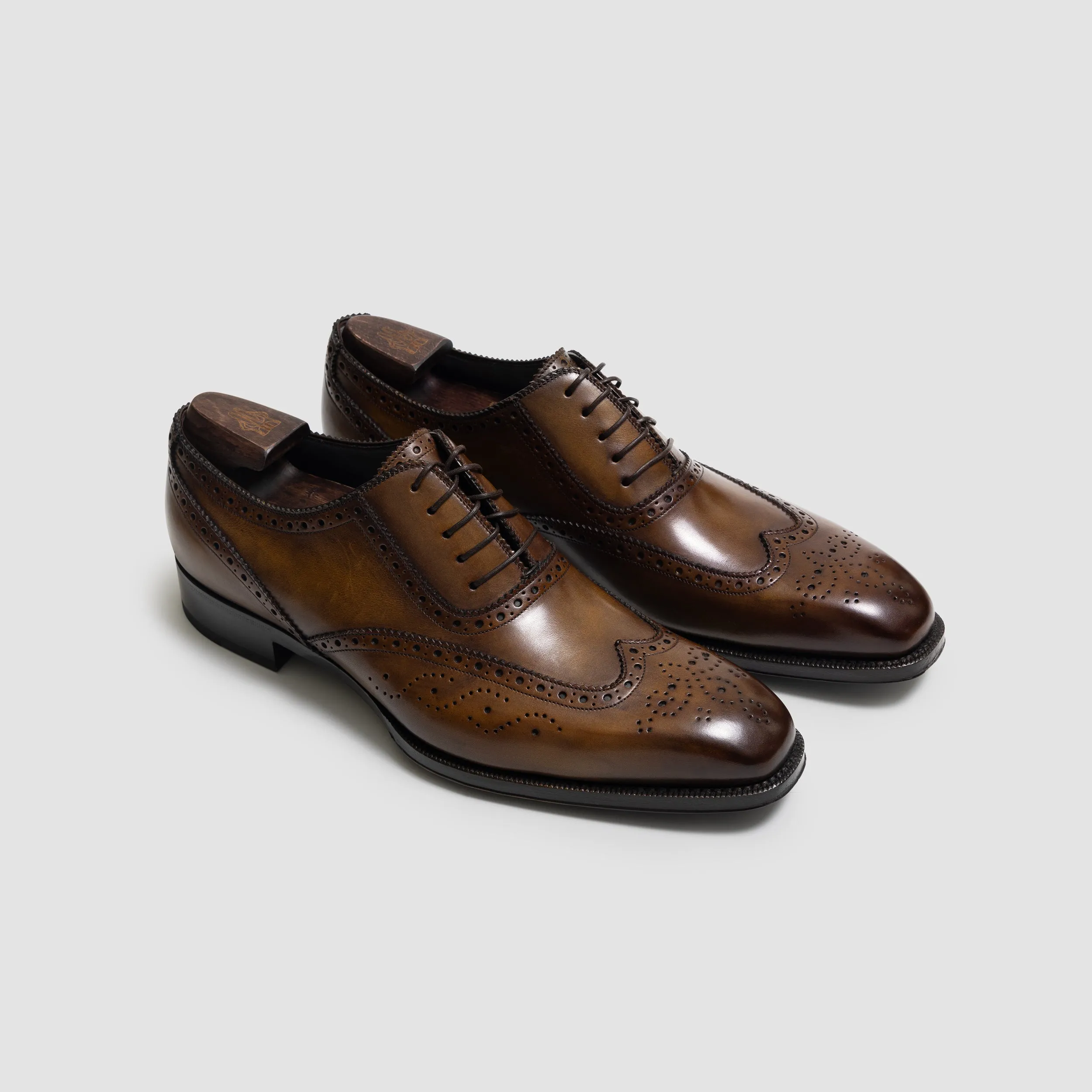 Anzio Reverse Sombrero Men's Oxford