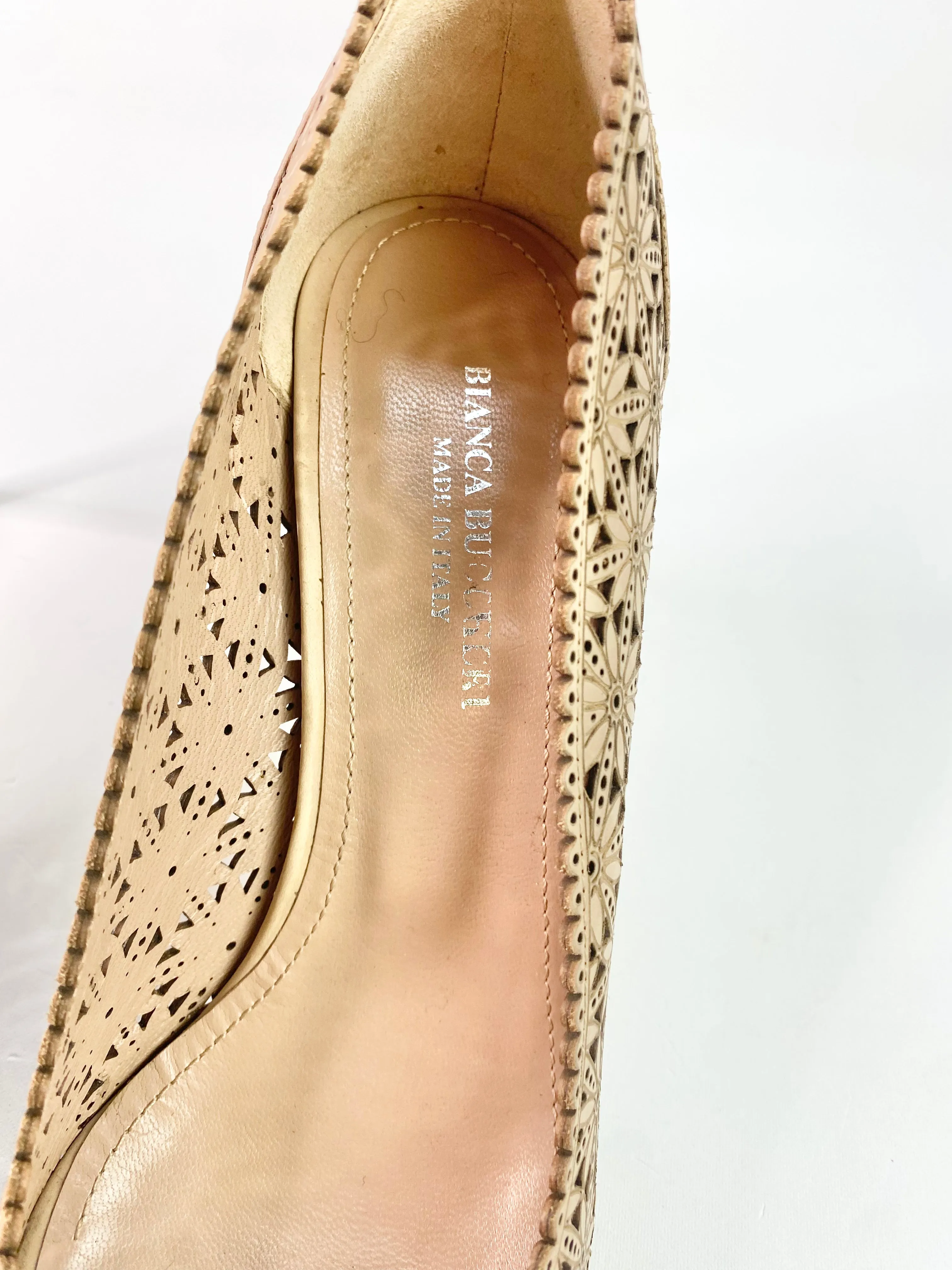 Bianca Buccheri Laser Cut Floral Sandalwood Stilettos - EU36