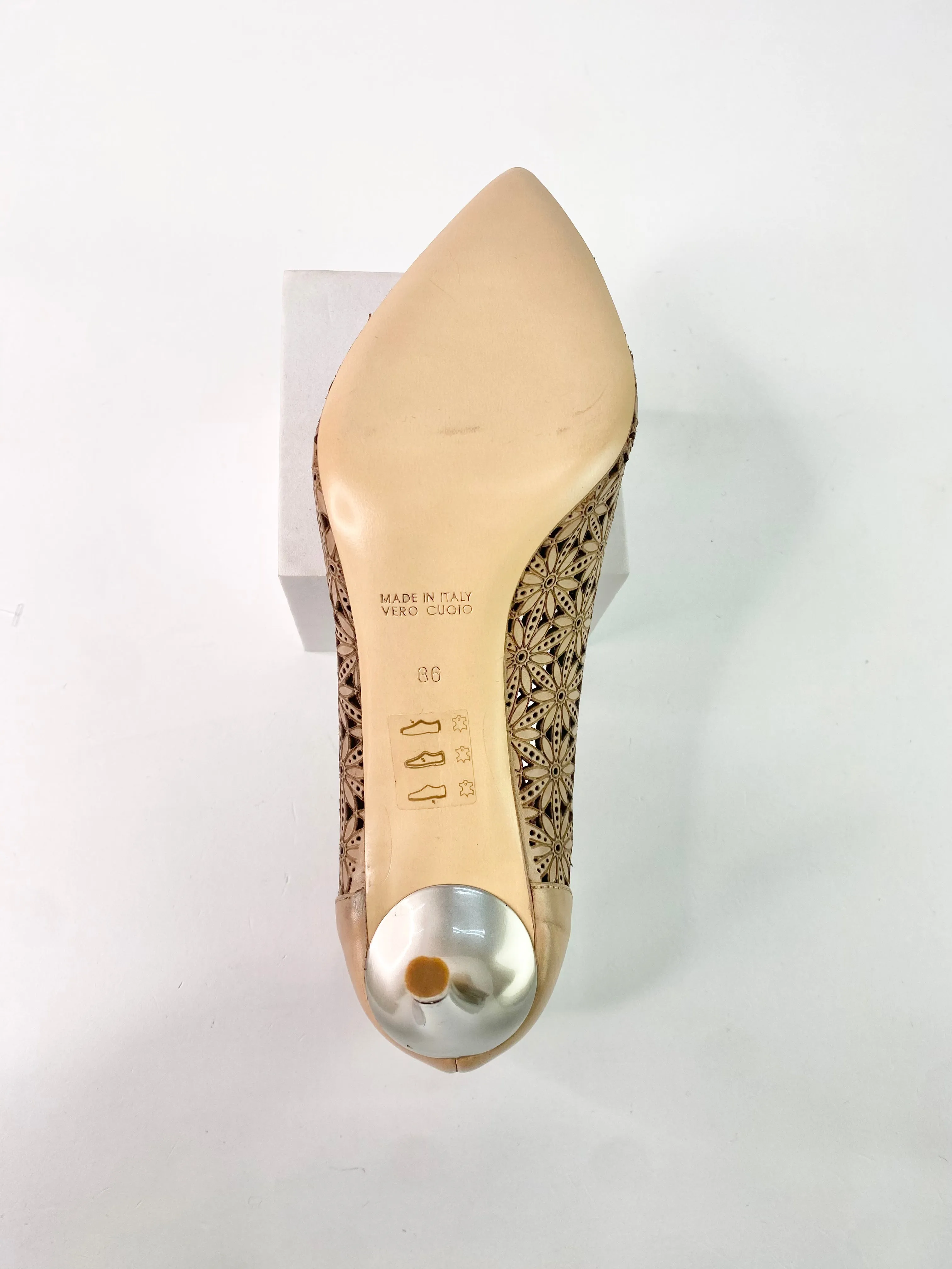 Bianca Buccheri Laser Cut Floral Sandalwood Stilettos - EU36