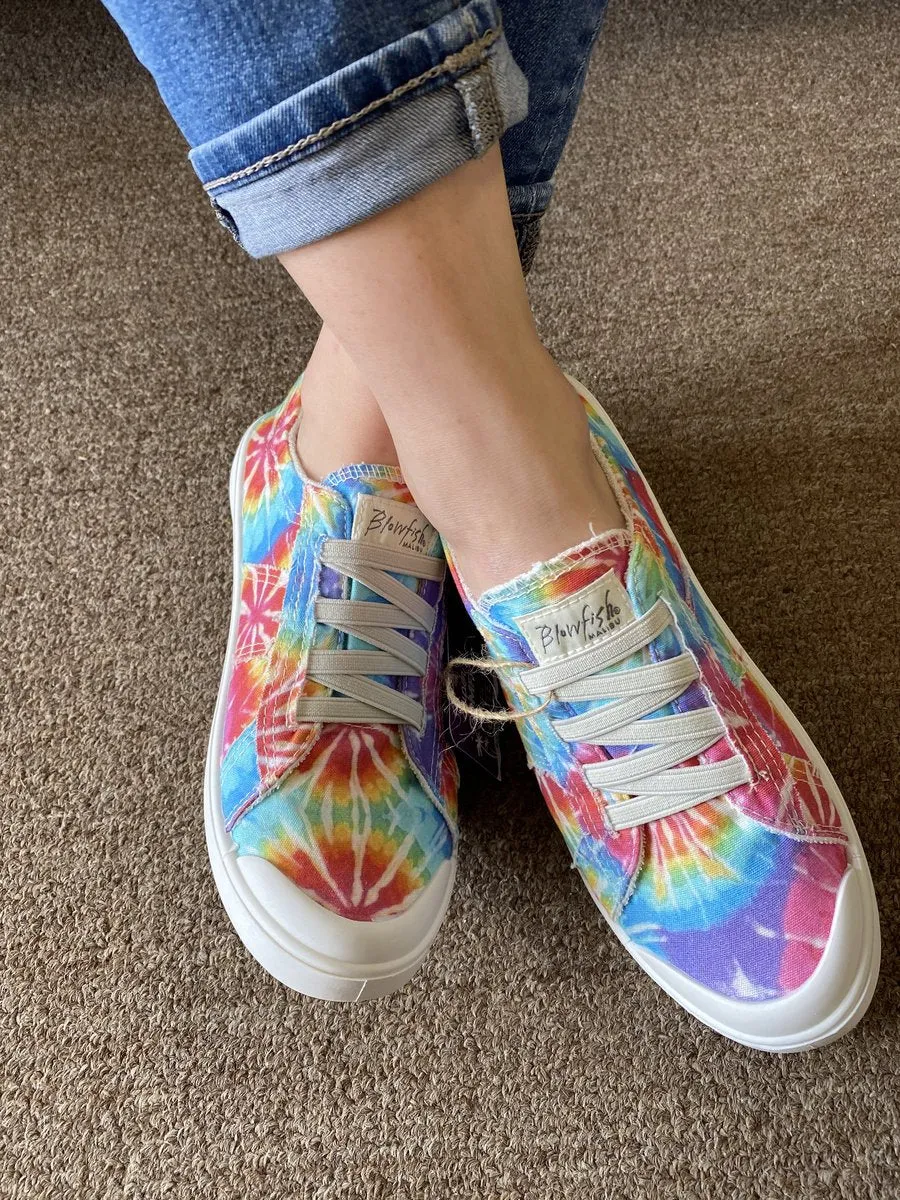 Blowfish Malibu Vex Hippie Tie Dye Lace-Up Rounded Open Toe Textile Sneaker