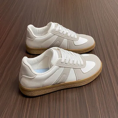 Contrast Flat Sneakers