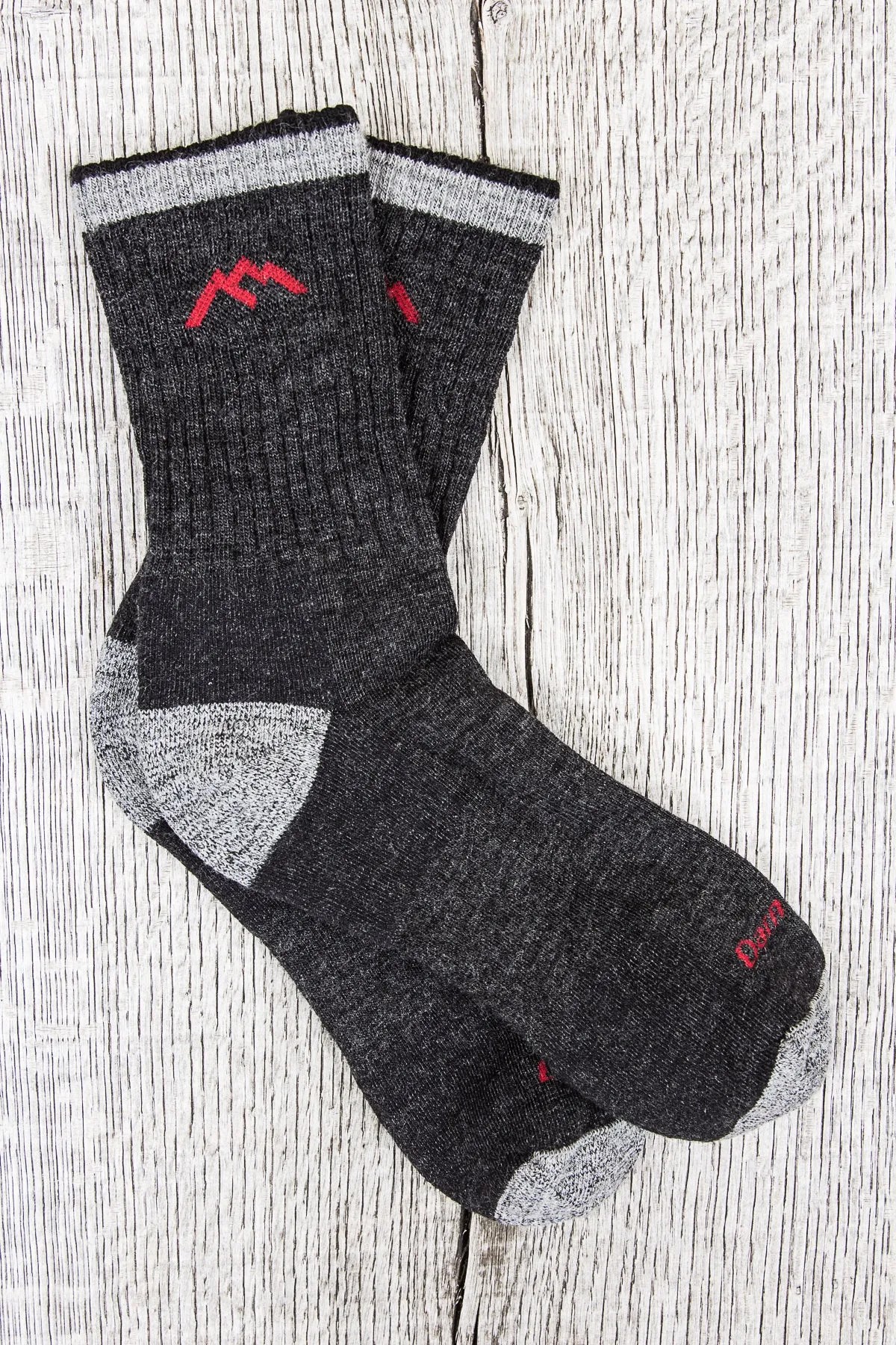Darn Tough 1466 Black Wool Socks Hiker Micro Crew Sock Cushion
