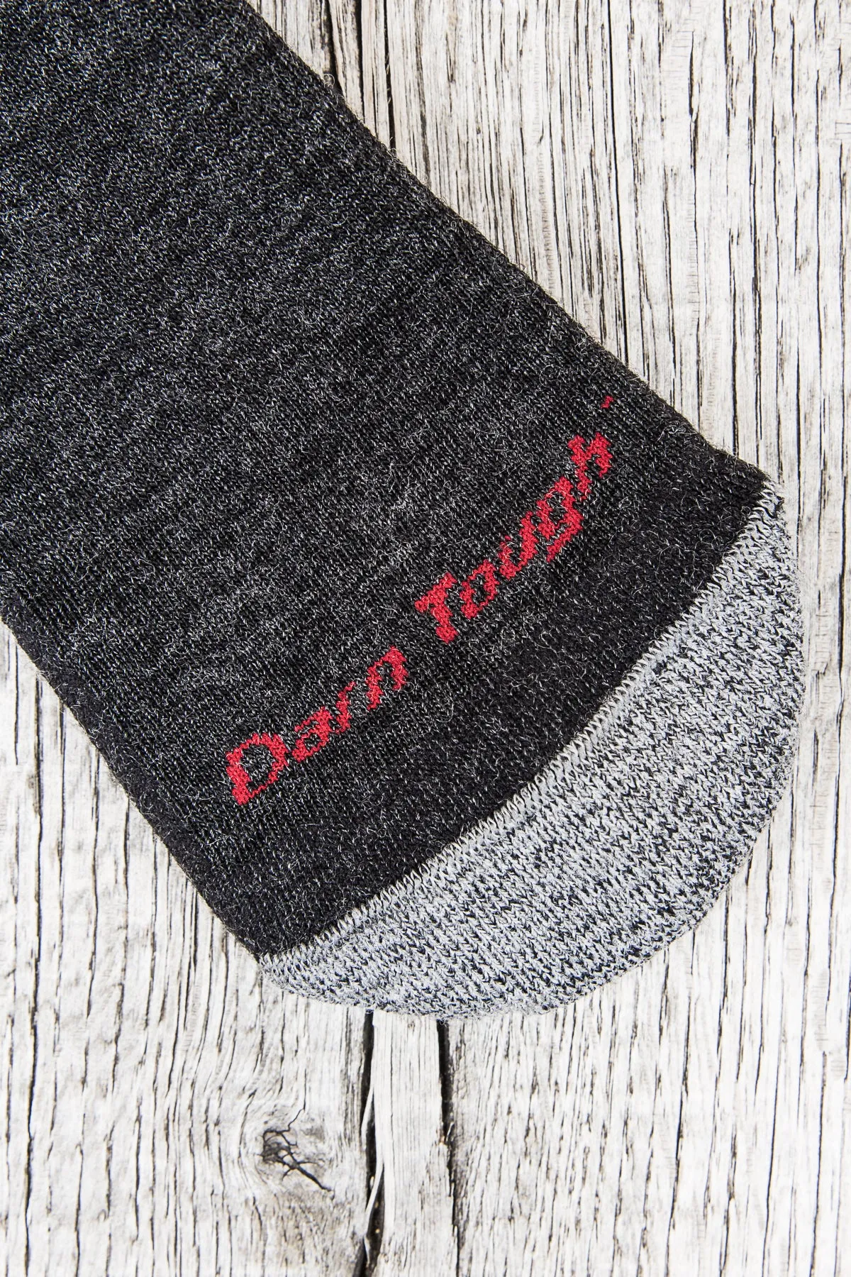 Darn Tough 1466 Black Wool Socks Hiker Micro Crew Sock Cushion