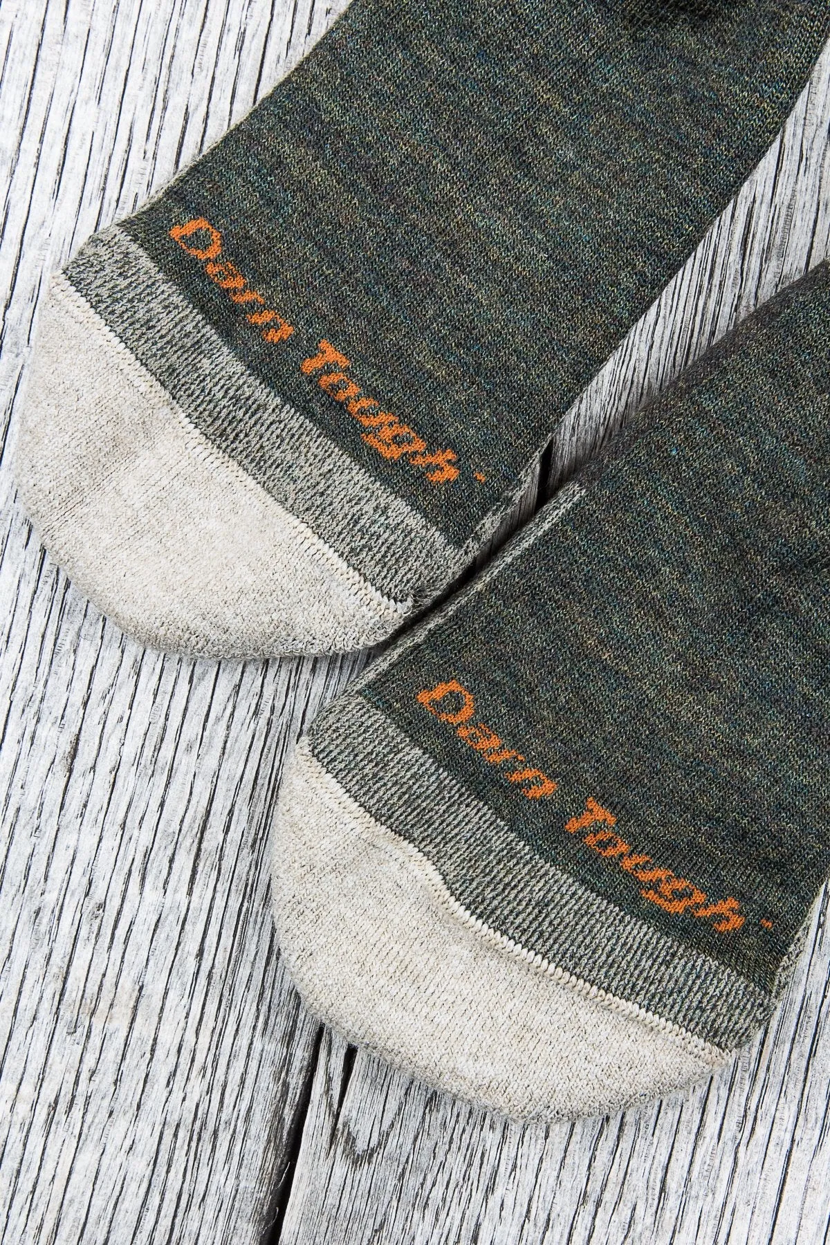 Darn Tough 1466 Olive Wool Socks Hiker Micro Crew Sock Cushion