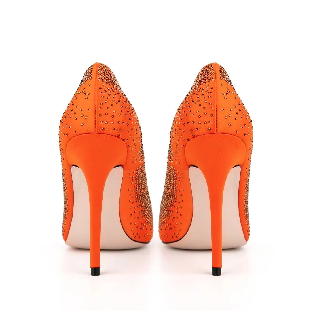 Graceful Steps: Serpatura Heels