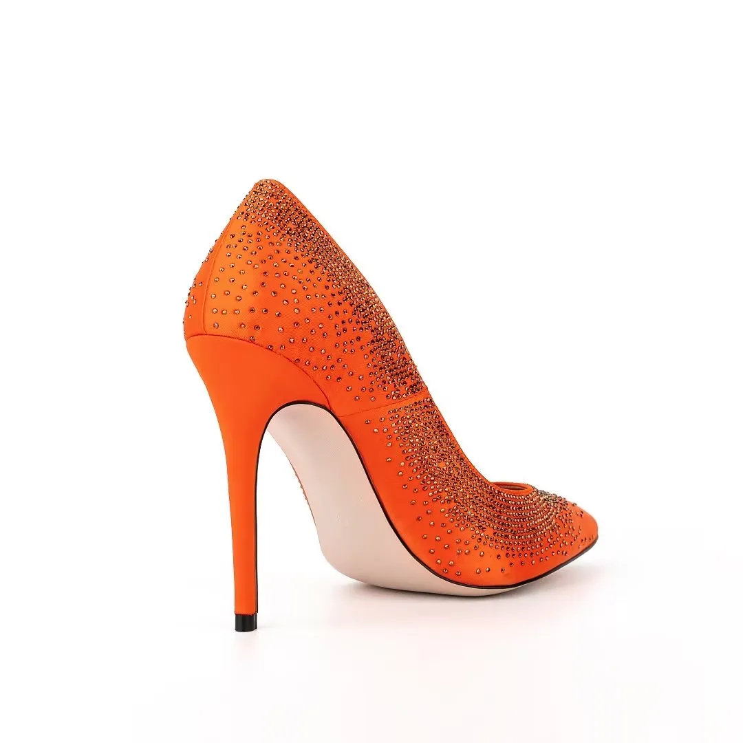 Graceful Steps: Serpatura Heels