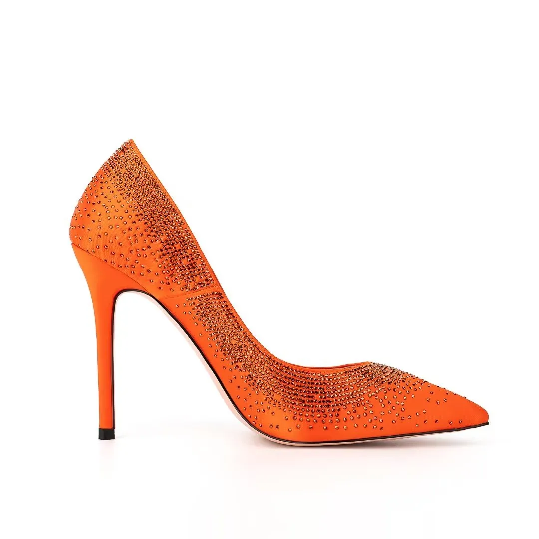 Graceful Steps: Serpatura Heels