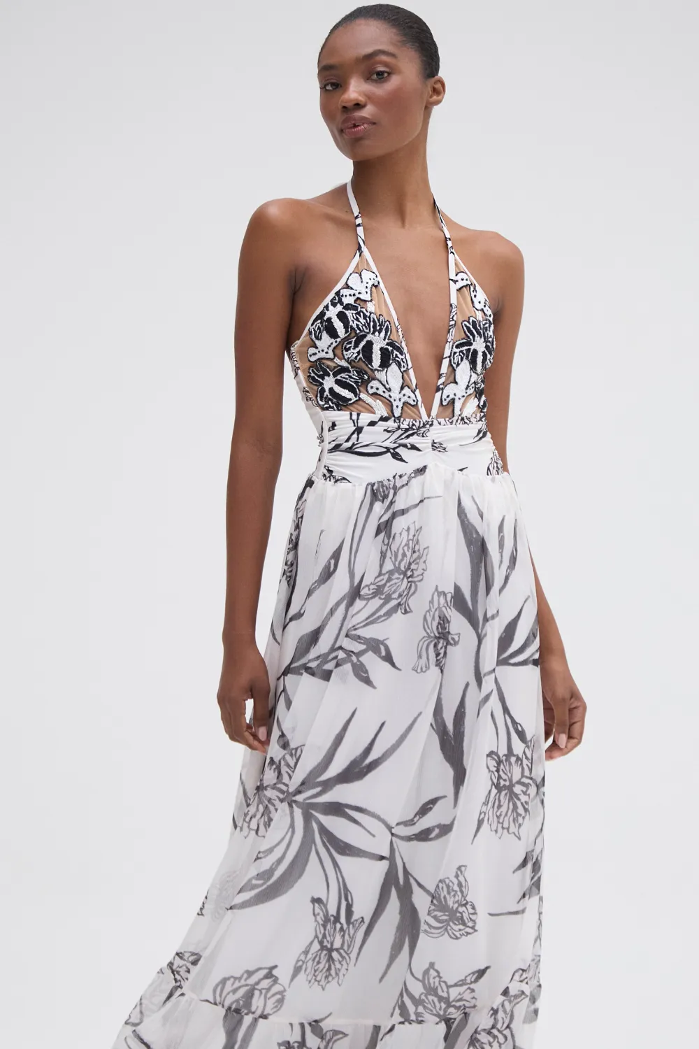 IRIS EMBROIDERED BEACH DRESS