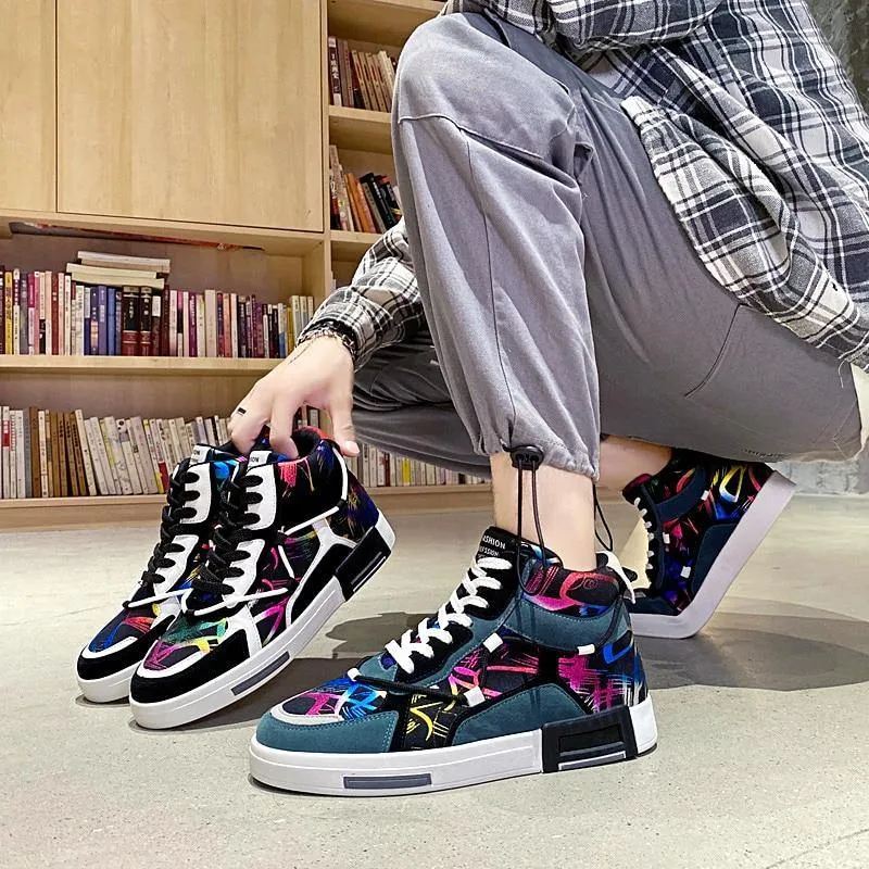 Men's High Top Graffiti Printed Sneakers