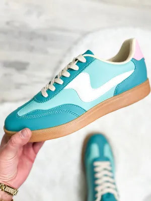 Modern Sneakers - Green Multi