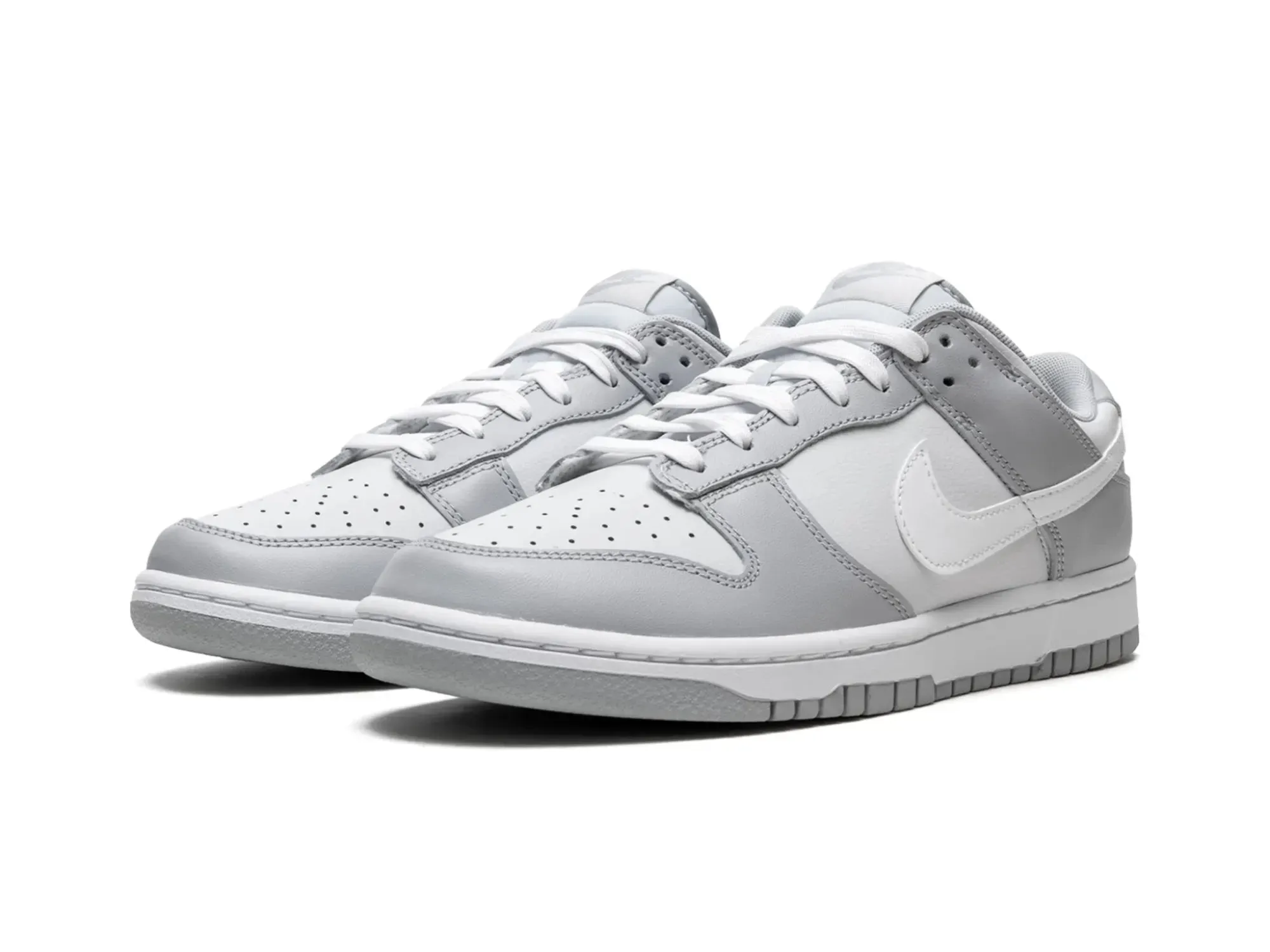 Nike Dunk Low "Two Tone Grey"