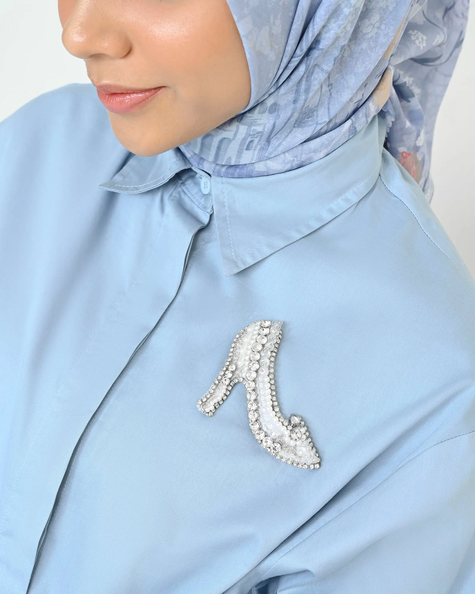 PRINCESS CINDERELLA GLASS HEELS SHIRT