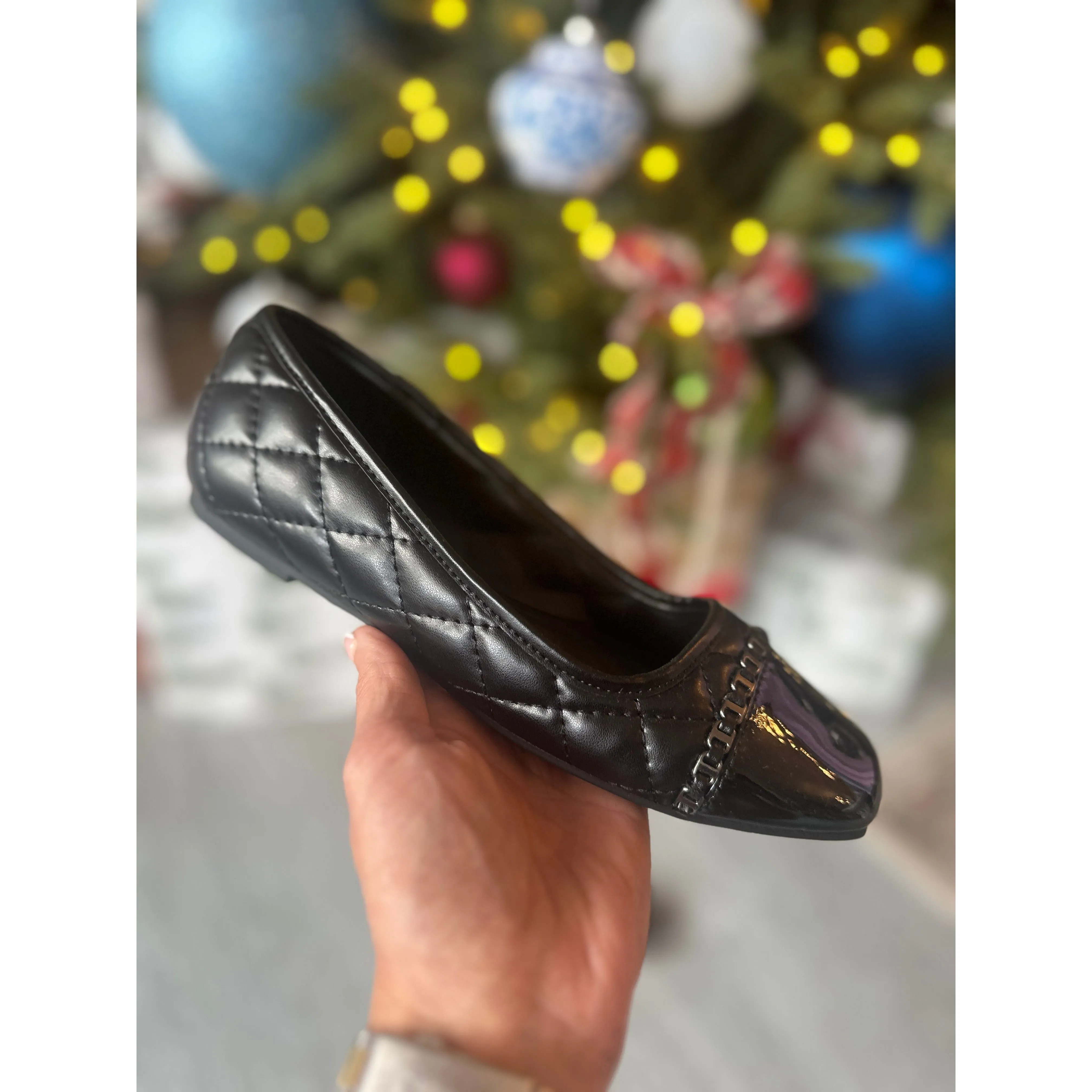 Rachel Roy Queen Ballet Flat