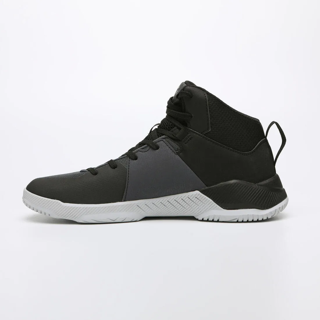 Tarmak Protect 120 Adults Narrow Fit Basketball Shoes