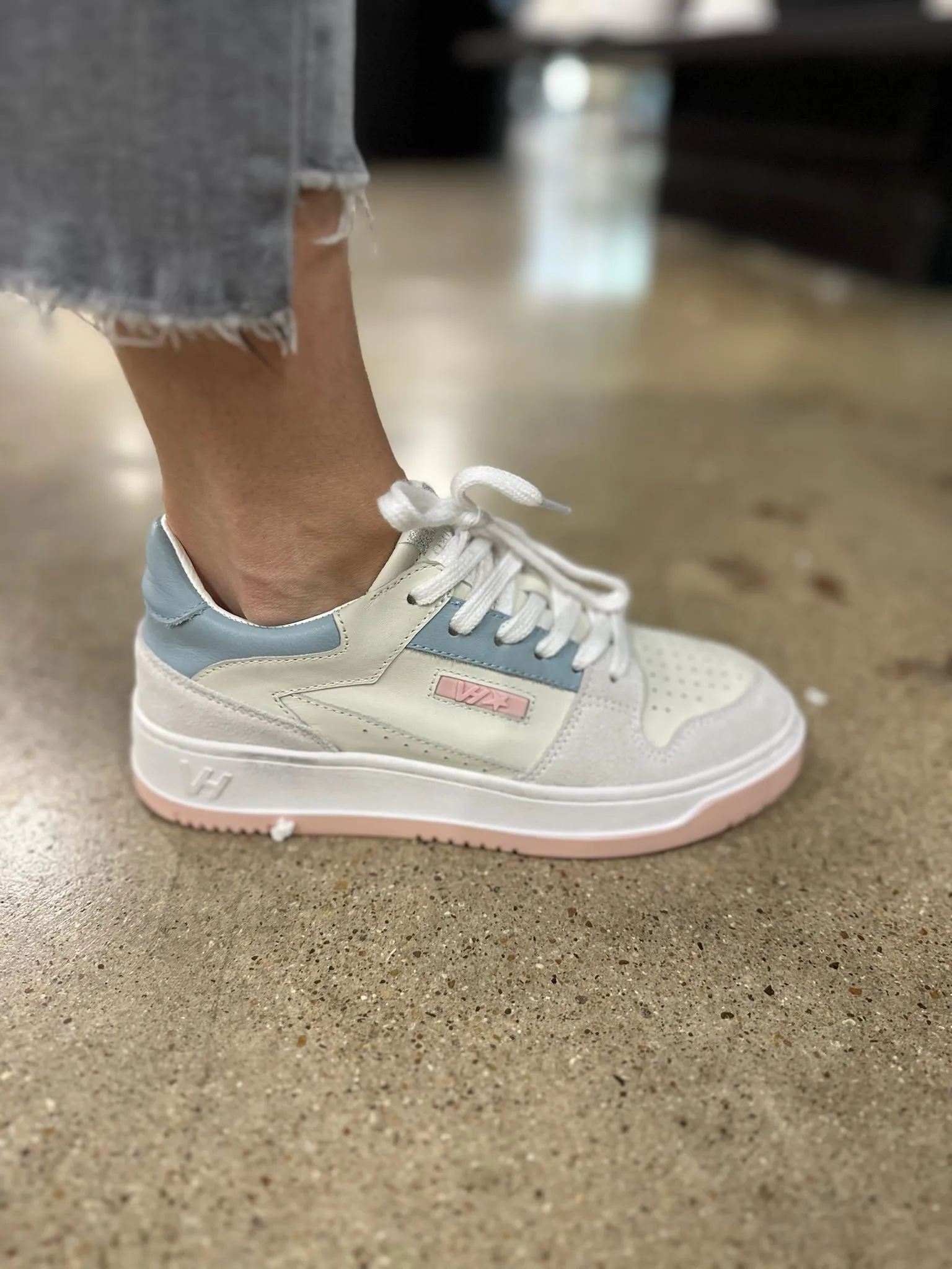 Vintage Havana Finesse 3 Sneakers- Baby Blue