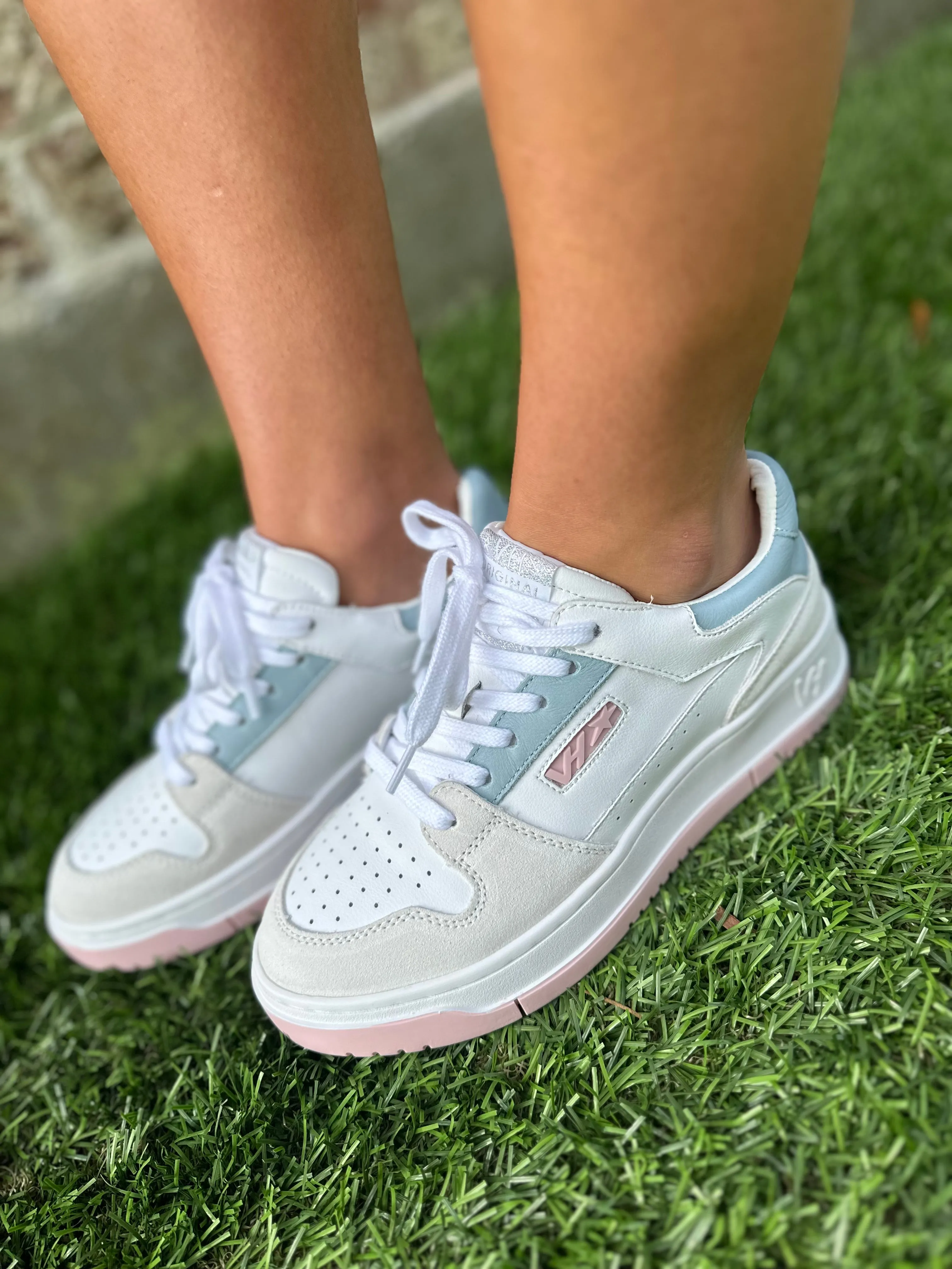 Vintage Havana Finesse 3 Sneakers- Baby Blue
