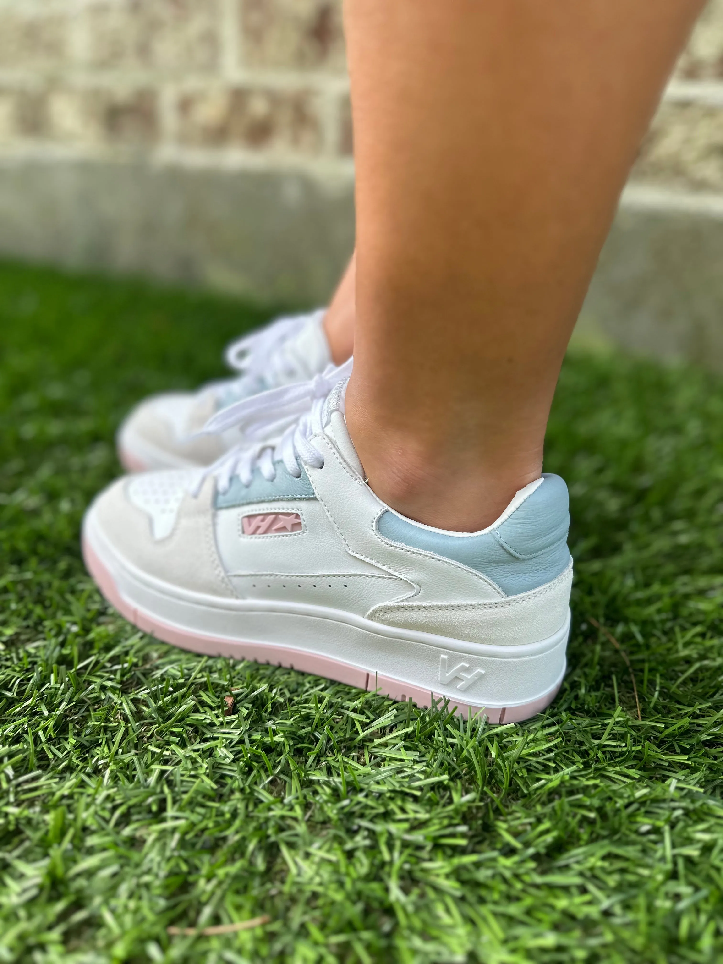Vintage Havana Finesse 3 Sneakers- Baby Blue