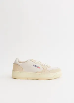 Women's Medalist Low Sneakers